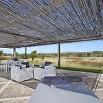 Villa Can Turquesa / Casa Turquesa